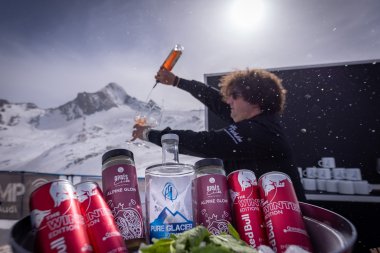 Event with music and drinks on the glacier | © Zell am See-Kaprun Tourismus
